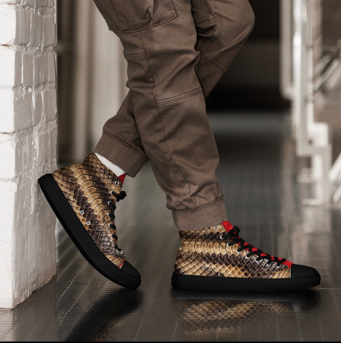 VANTYRE NOIR Sole